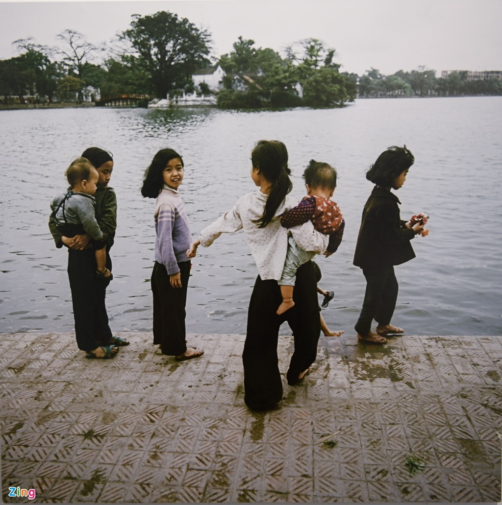 Invaluable photos of Vietnamese children 50 years ago