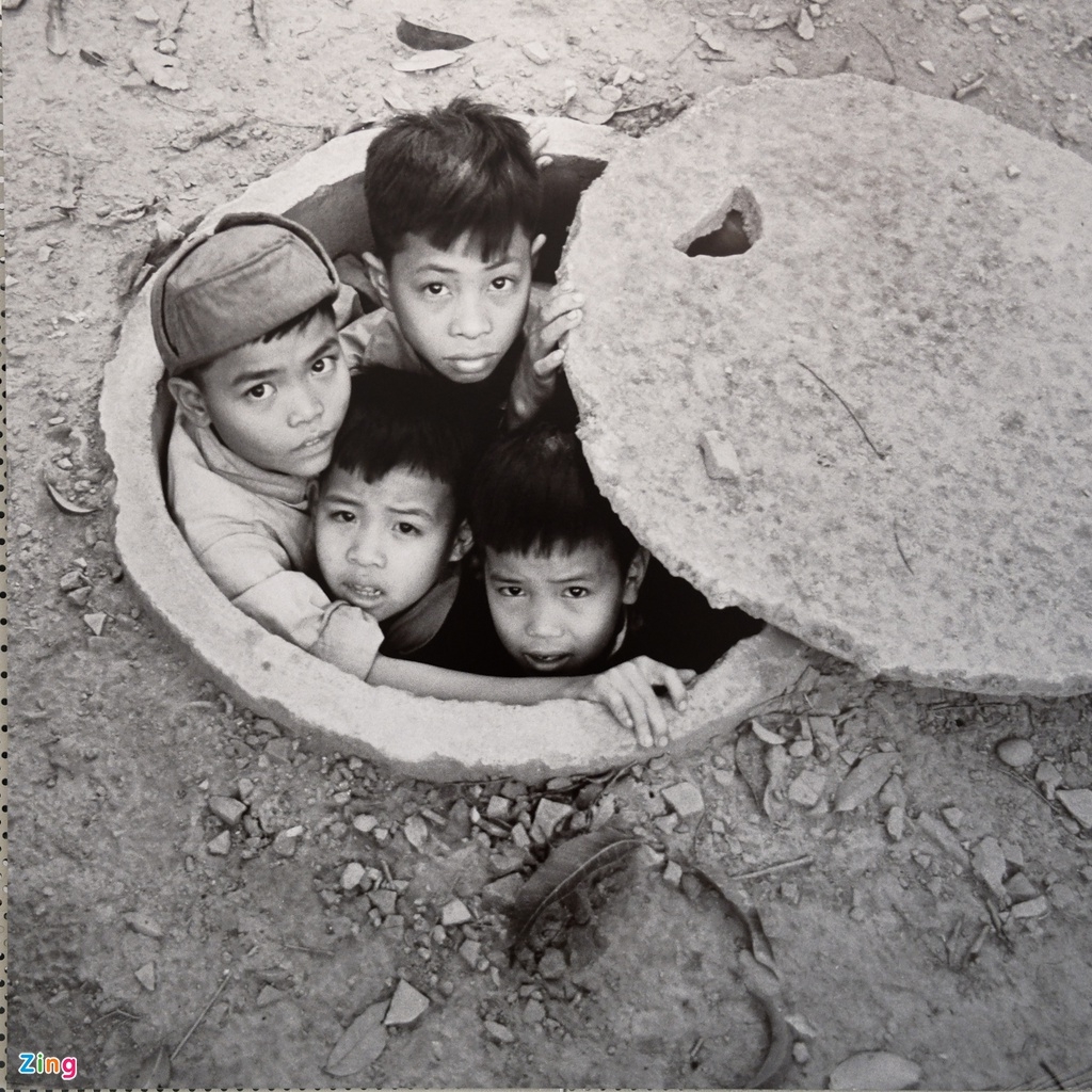 Invaluable photos of Vietnamese children 50 years ago