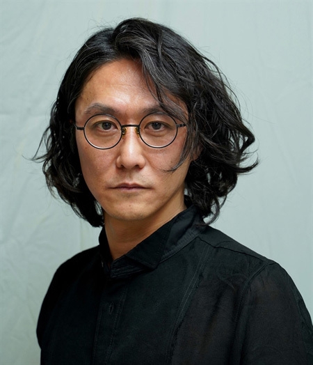 Japanese artist Tsuyoshi Sugiyama (Photo courtesy of Vietnam Youth Theatre) 