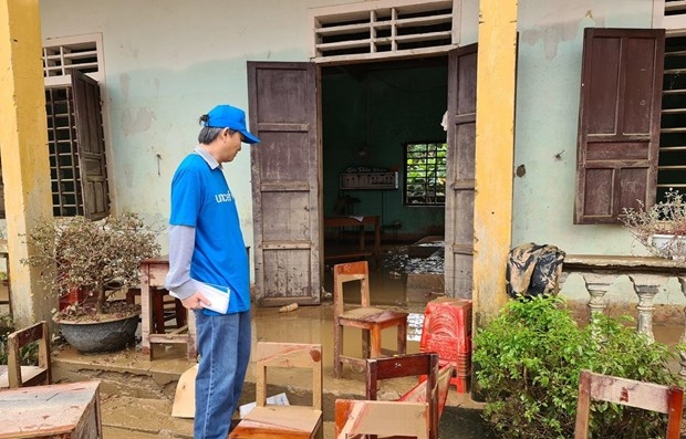 unicef over 15 million vietnamese children affected by floods in central region