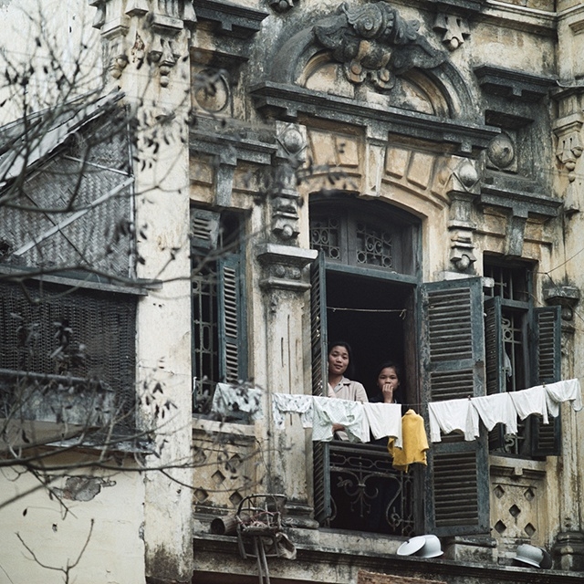 True-to-life photos of Hanoi half a century ago