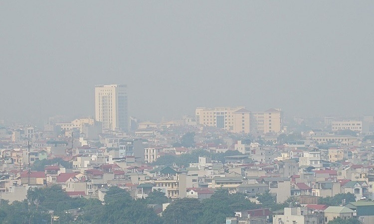 Smog covers Hanoi in the morning on September 30, 2019. (Photo: VNE) 