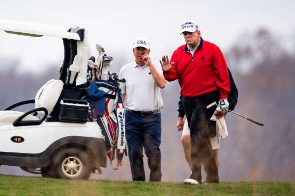 U.S. President Donald Trump went golfing after making a brief online appearance at the G20 summit Saturday (Photo: MSN) 