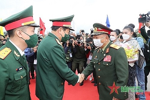 Vietnam, Laos Hold First Border Defence Friendship Exchange - Photos