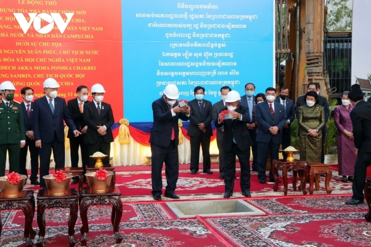 President Phuc Pledges to Seek Legal Status for Cambodia's Ethnic Vietnamese
