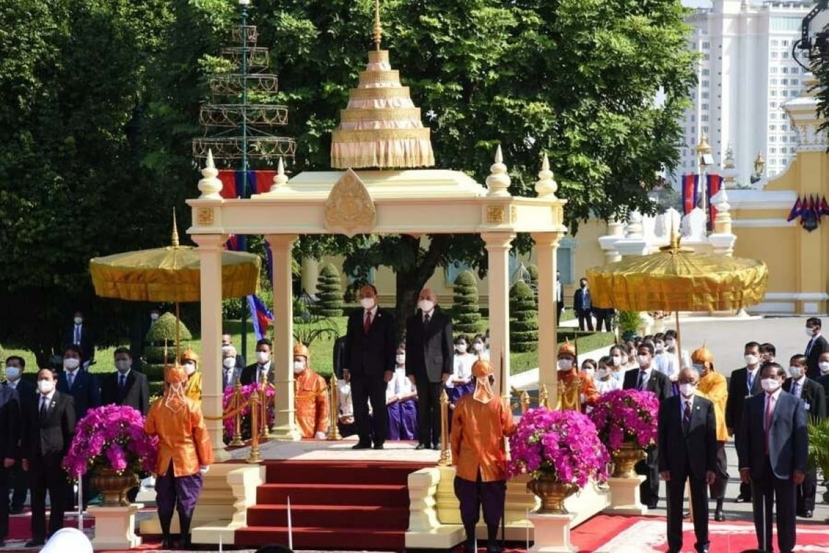 President Phuc Pledges to Seek Legal Status for Cambodia's Ethnic Vietnamese
