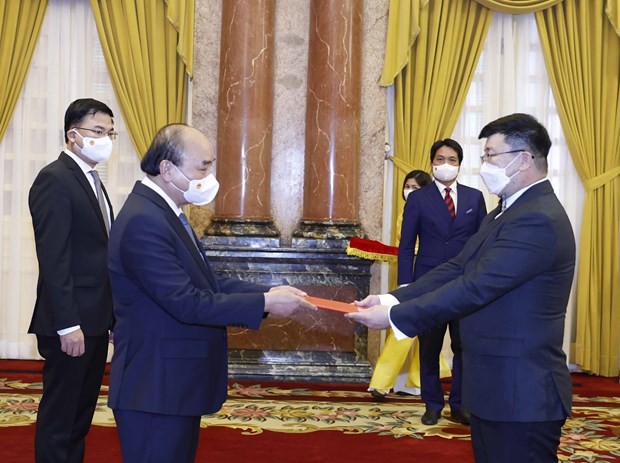 President Nguyen Xuan Phuc Receives New Foreign Ambassadors