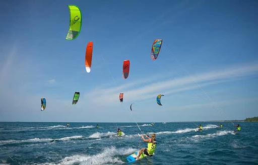 Top fascinating water sports in Mui Ne