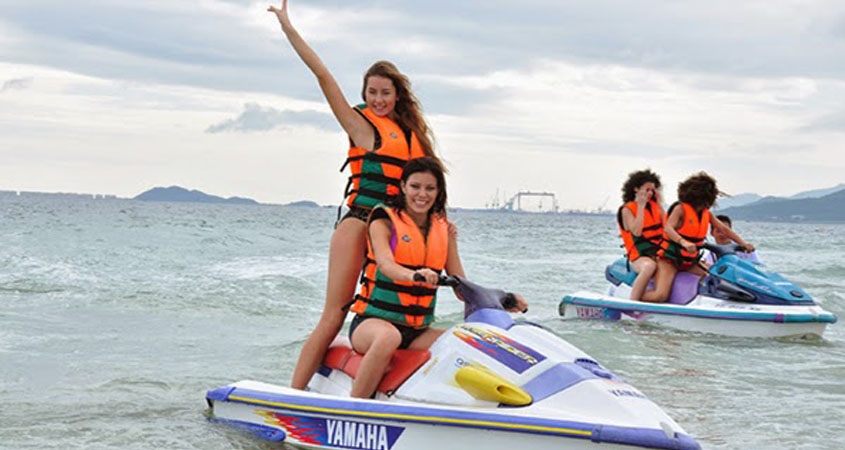 Top fascinating water sports in Mui Ne