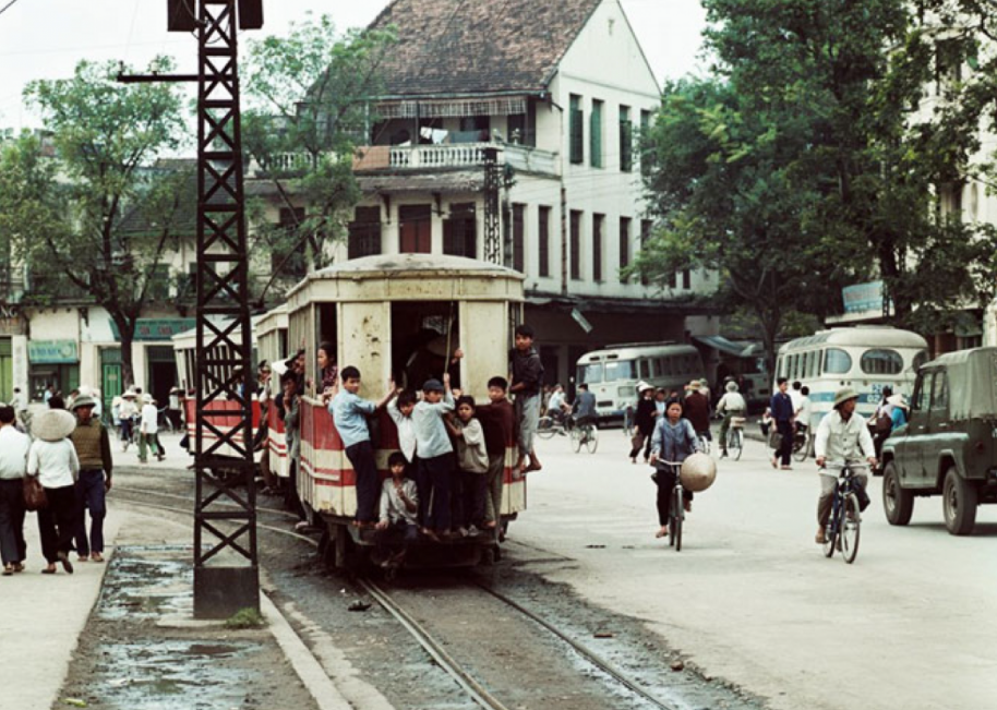 The German photographer who recorded Hanoi in wartime
