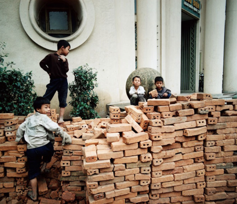 The German photographer who recorded Hanoi in wartime