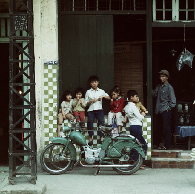 The German photographer who recorded Hanoi in wartime