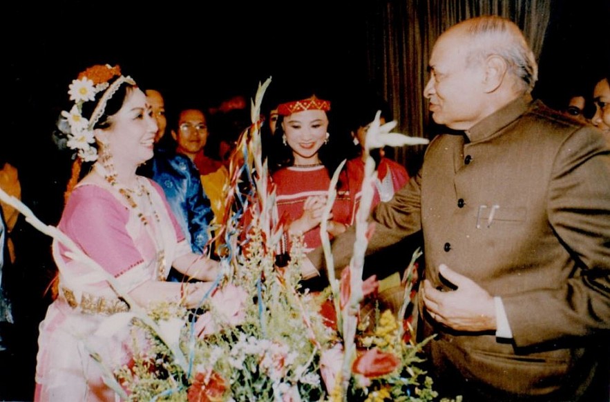 Renowned Vietnamese Dancer Appreciates Her Experience in India