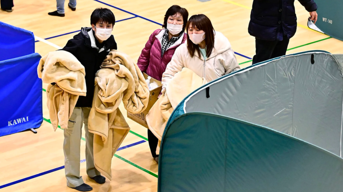 Powerful quake hits Japan, evoking a worrisome memory
