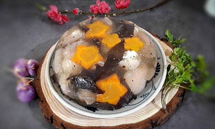 Full Moon of First Lunar Month: Customs, Dishes and Meaning