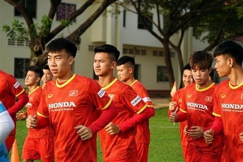 Vietnamese in Cambodia Excited for National Football Team Match on Feb. 19