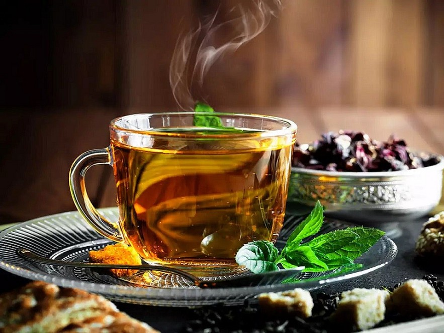 Vietnamese Tea Guide: Five Benefits & Best Recipes