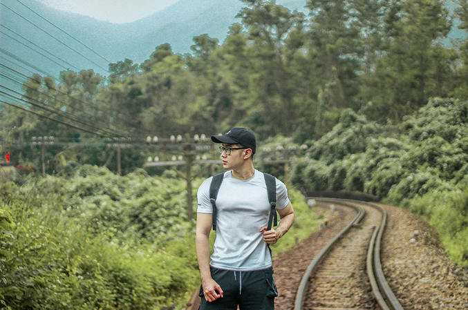 Cinematic beauty at the foot of Hai Van pass