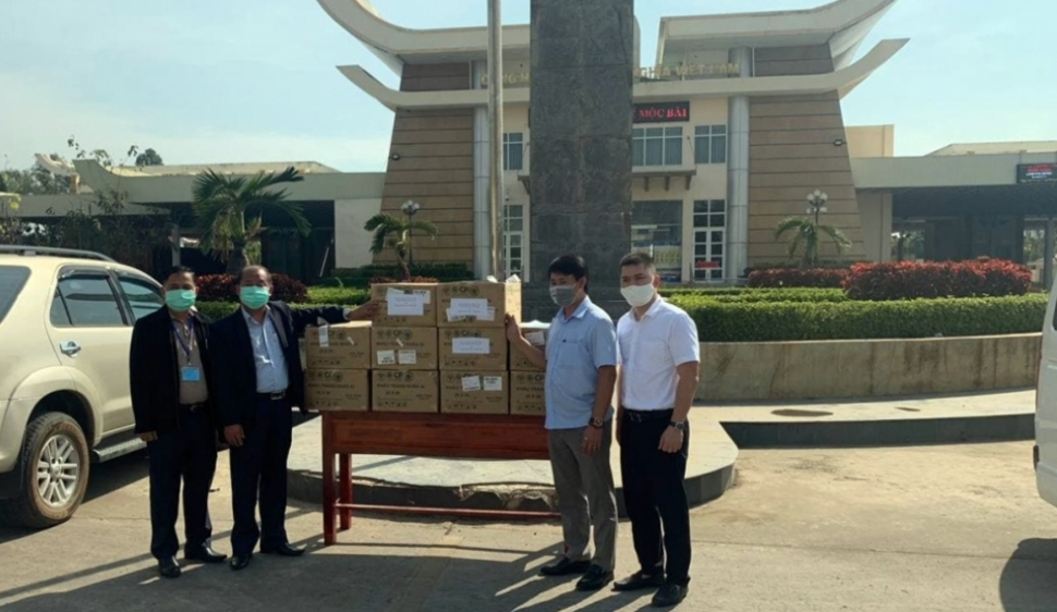 Vietnam gave 80.000 face masks as gifts to Cambodian People's Party and Vietnamese-born