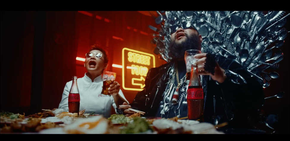 an epic coca cola culinary collab f hero amp chef pom serve epic night out in foodmarks mv