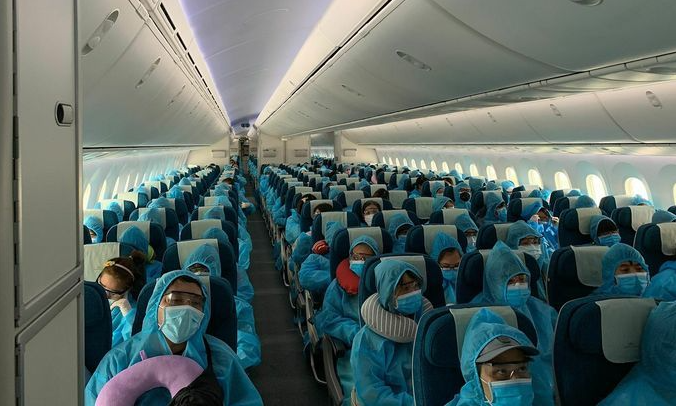 Vietnam COVID-19 Updates (April 6): E-health declaration compulsory for all air passengers: CAAV