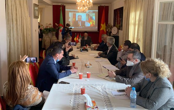 Algeria, Senegal, Vietnam explore stronger trade and investment ties