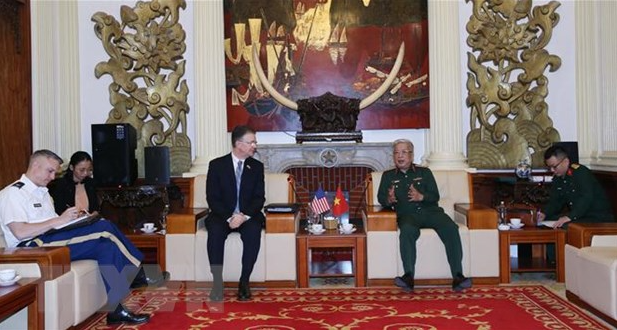 Vietnam - US promote cooperation to overcome war consequences