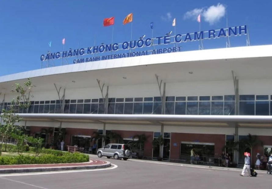 Dog disrupts Cam Ranh airport landings