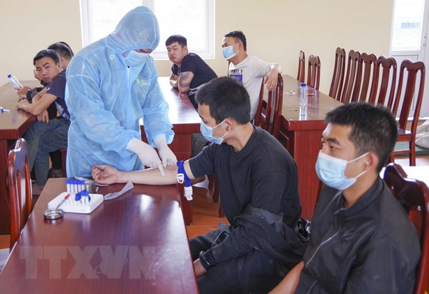 Illegal entry and exit arrested in Vietnam's localities