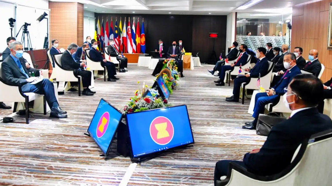 asean leaders meeting opens