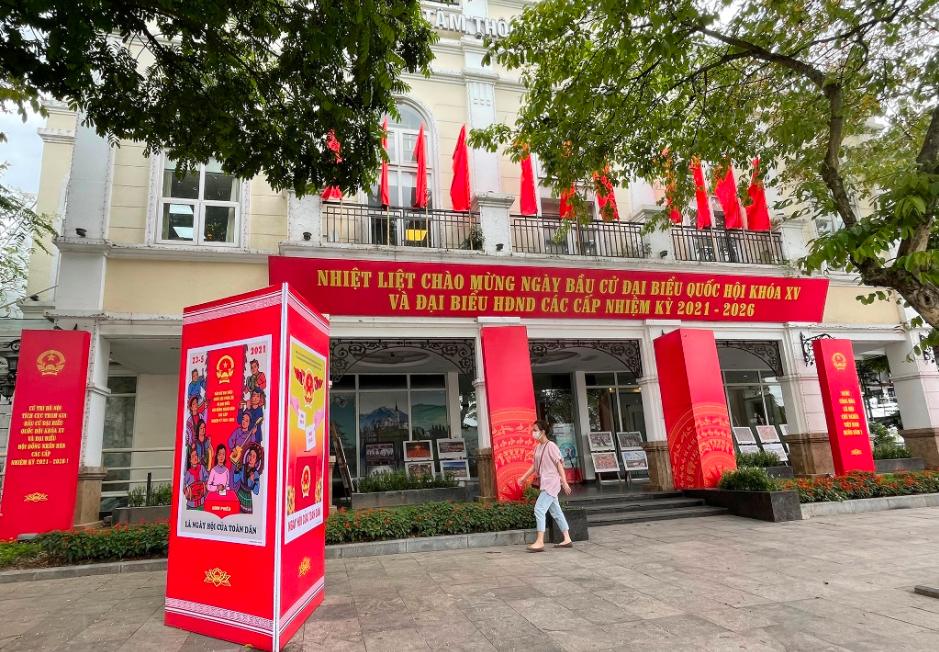 Hanoi's streets decorated for national election