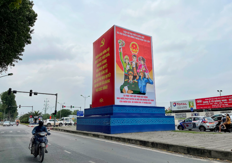 Hanoi's streets decorated for national election