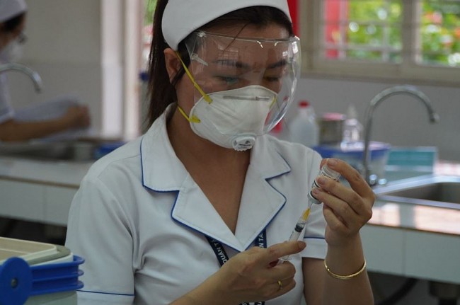 Vietnam Covid-19 Updates (April 2): Daily Infections Fall Sharply to 72,000