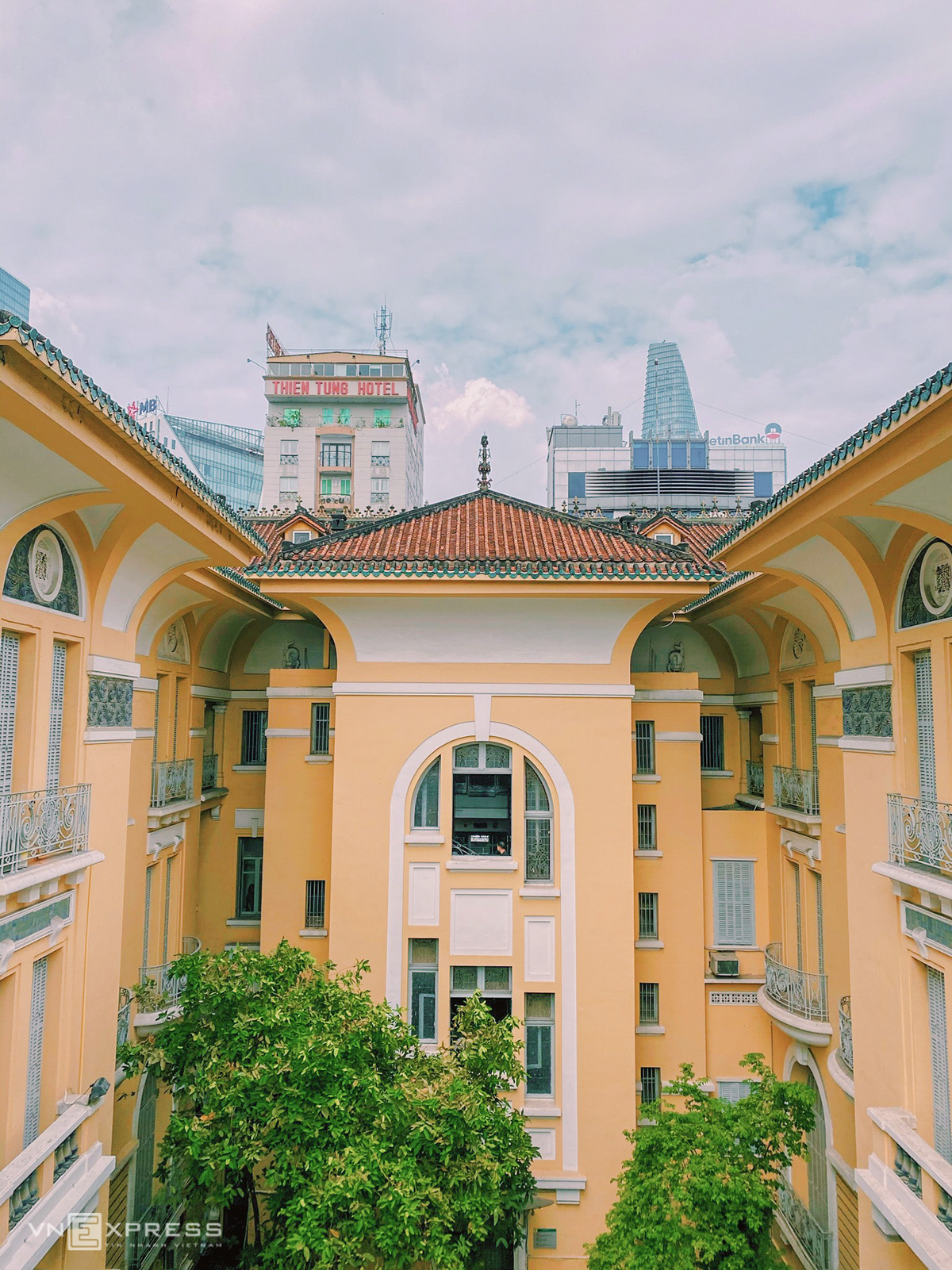 Stunning corners to take check-in photo in Ho Chi Minh City Museum of Fine Arts