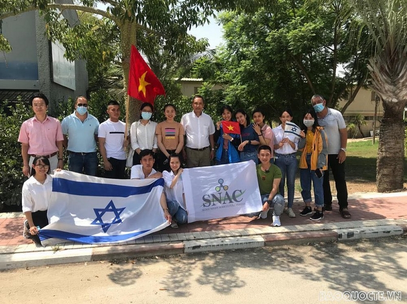Vietnamese in Israel promote solidarity, bravery in Middle East 'fire pan'