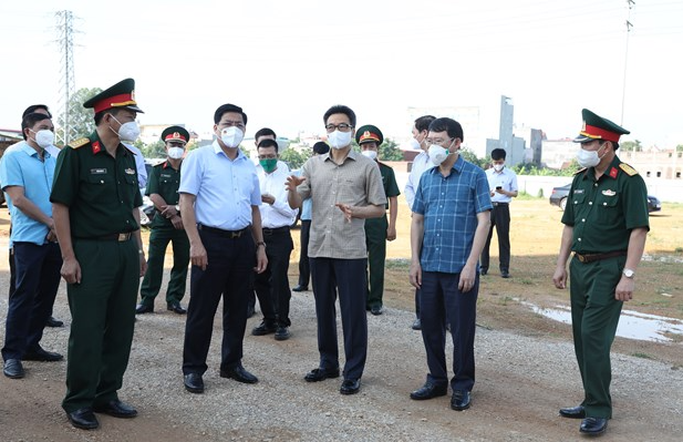 PM urges controlling pandemic outbreaks in Bac Ninh, Bac Giang provinces