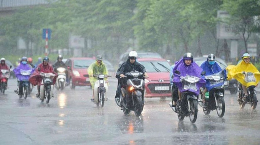 Vietnam Business & Weather Briefing (May 9): Gold Price Dropped, Heavy Rain Forecasted