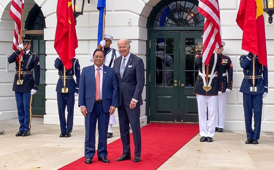 Vietnamese Prime Minister Pham Minh Chinh Welcomes US President Joe Biden