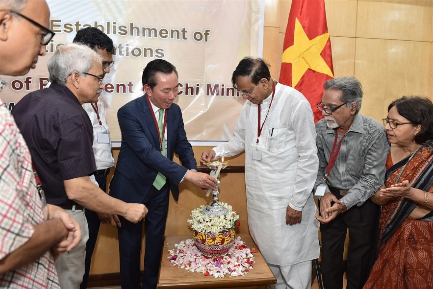 Indo- Vietnam Solidarity Committee Hold Seminar to Mark President Ho Chi Minh's Birthday
