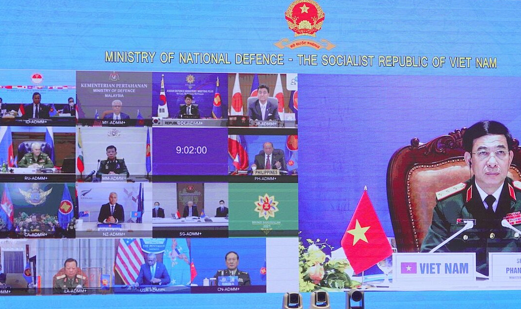 Vietnam calls for early completion of Code of Conduct in the Bien Dong Sea