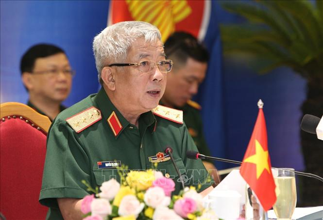 Vietnam - Russia military leaders meet up to promote defense cooperation