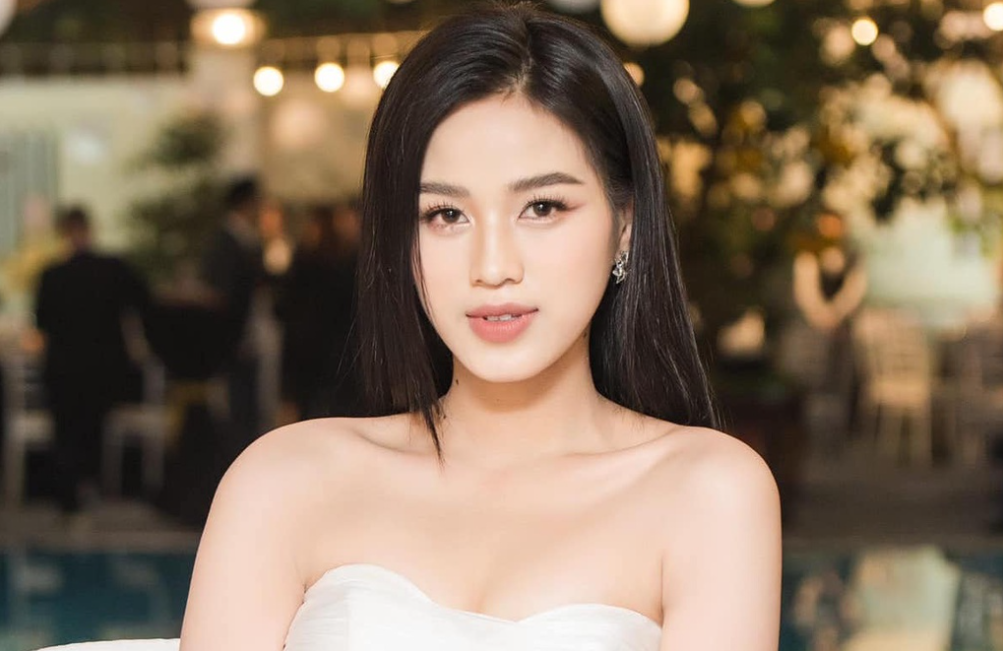 Đừng bỏ lỡ hình ảnh của Miss Vietnam 2020, người đẹp trẻ tuổi, thông minh và cực kỳ quyến rũ. Với vẻ ngoài đẹp và sự thông minh, cô đã được vinh danh là người đẹp số một Việt Nam năm nay. Những hình ảnh này sẽ chắc chắn thu hút sự chú ý của bạn.
