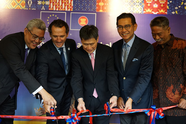 eu announces three new cooperation projects with asean
