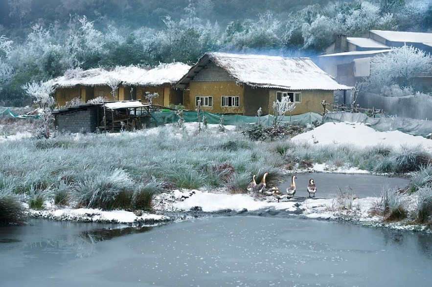 Photos: Vietnam's Remote Northeast Region Becomes a Winter Wonderland