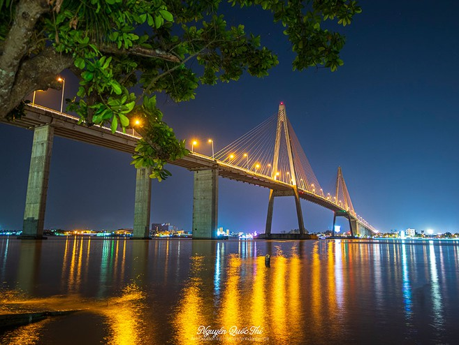 vietnamese amateur photographer launches a gallery of thousands photo about ben tre due to love