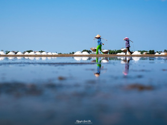 vietnamese amateur photographer launches a gallery of thousands photo about ben tre due to love