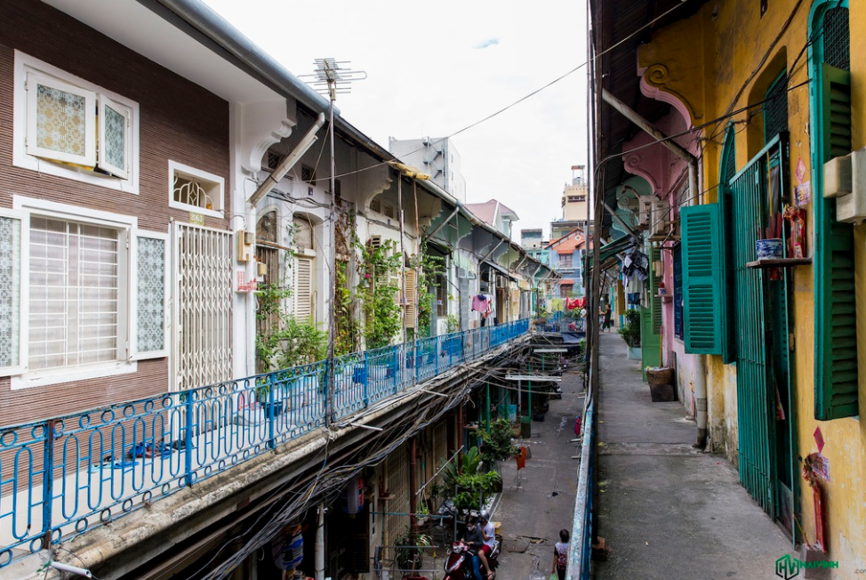 exploring antique sight of ho chi minh citys 100 year old alley