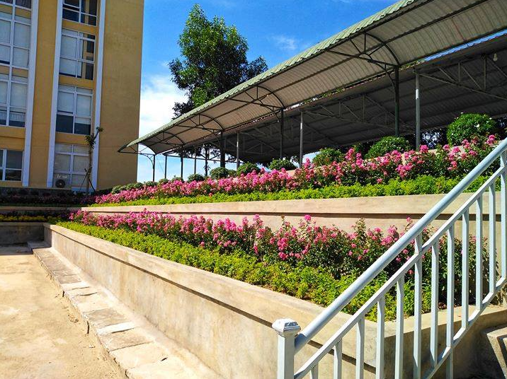 Top 3 schools & universities in Hue famous for its photogenic architecture