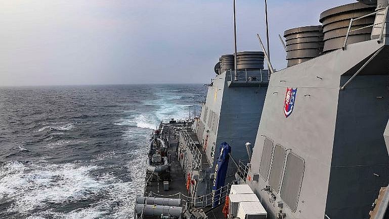 US Sails Ship Through South China Sea Despite Beijing’s New Notification Law