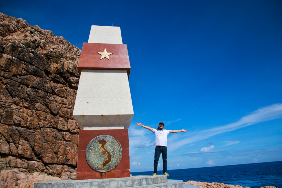 Ong Can   One of Vietnam's 11 sea territory landmarks